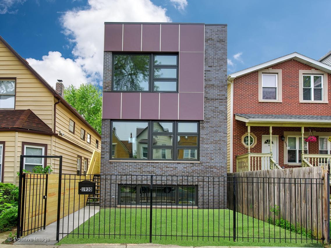1930 N St Louis Ave., Chicago, IL 60647