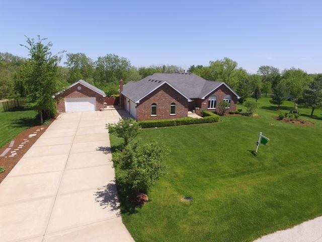 12201 Saddlebrook Ln., Lemont, IL 60439