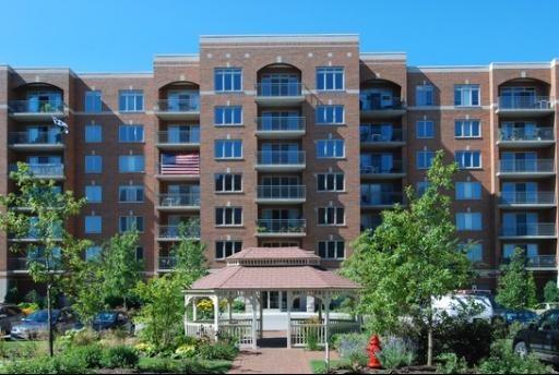 430 Western Ave. #501, Des Plaines, IL 60016