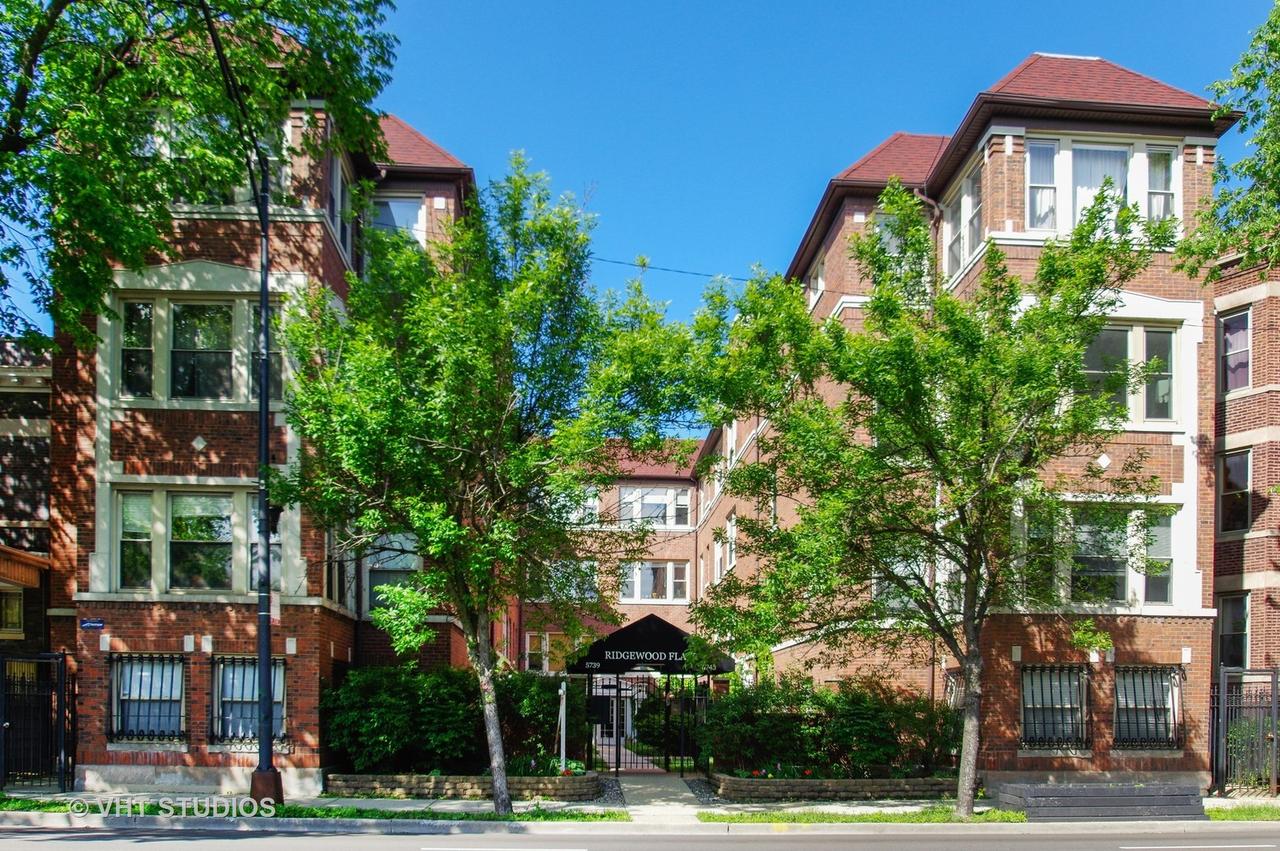 5743 N Ridge Ave. #2E, Chicago, IL 60660