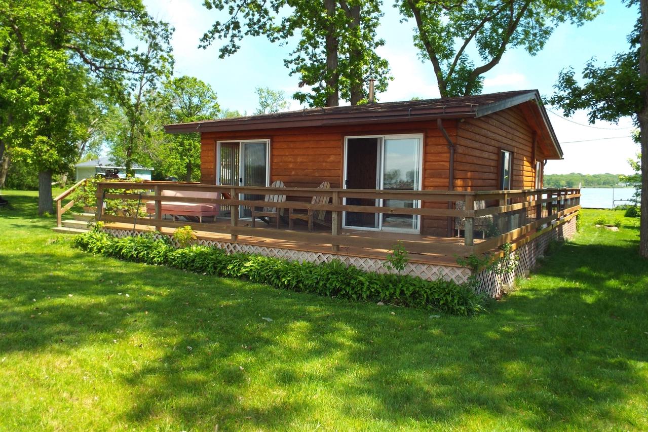 35776 N Cedar Island, Fox Lake, IL 60020