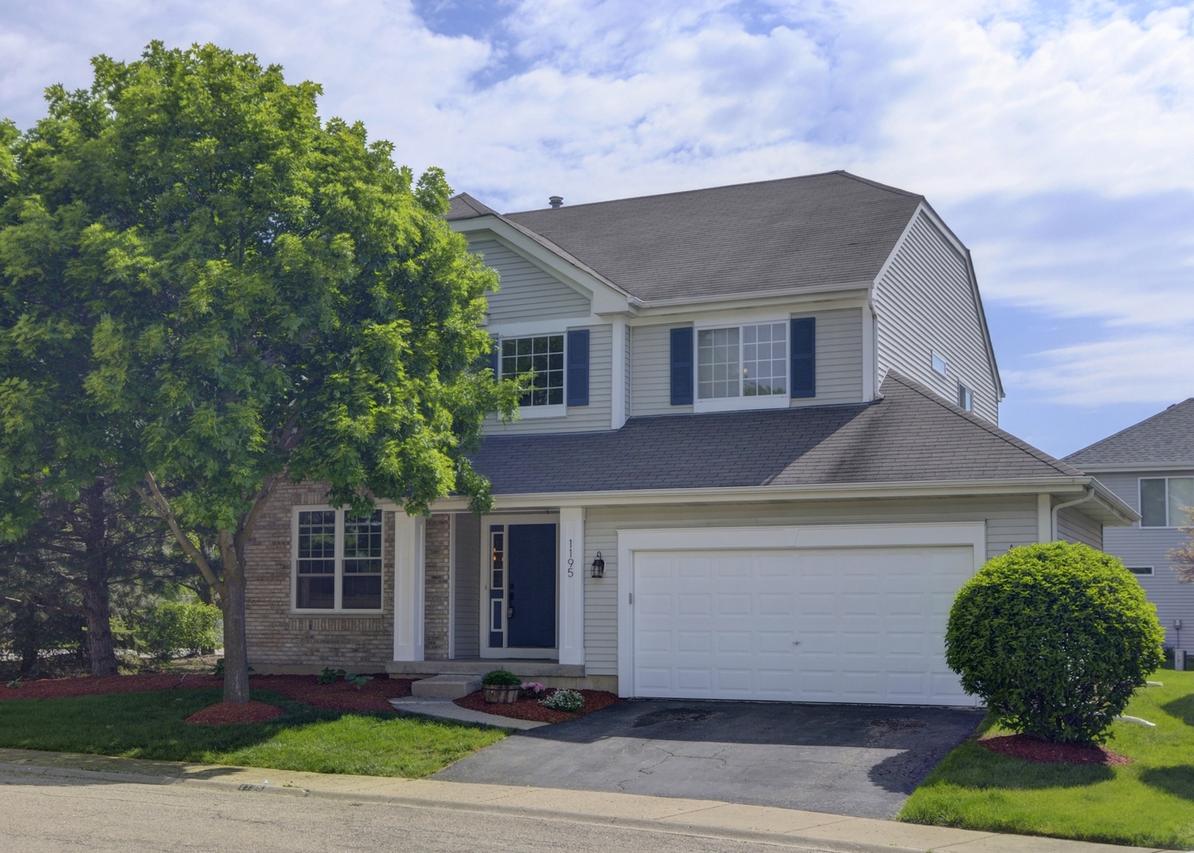 1195 Masters Pkwy., Aurora, IL 60506