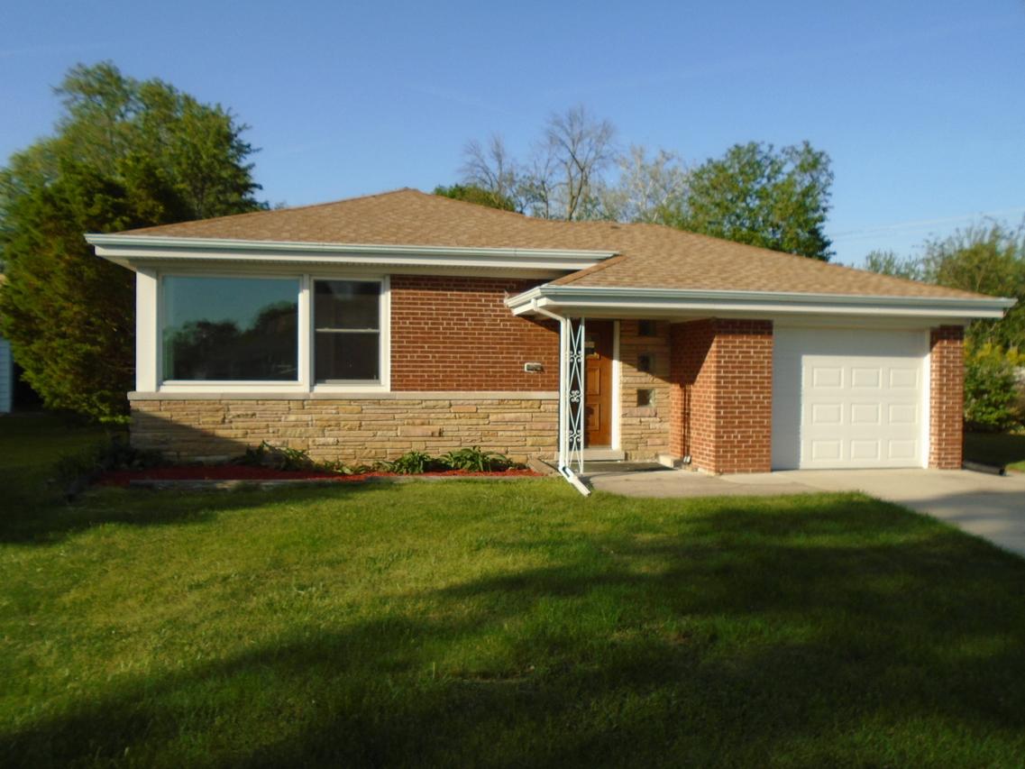 8040 W Prospect Ct., Niles, IL 60714