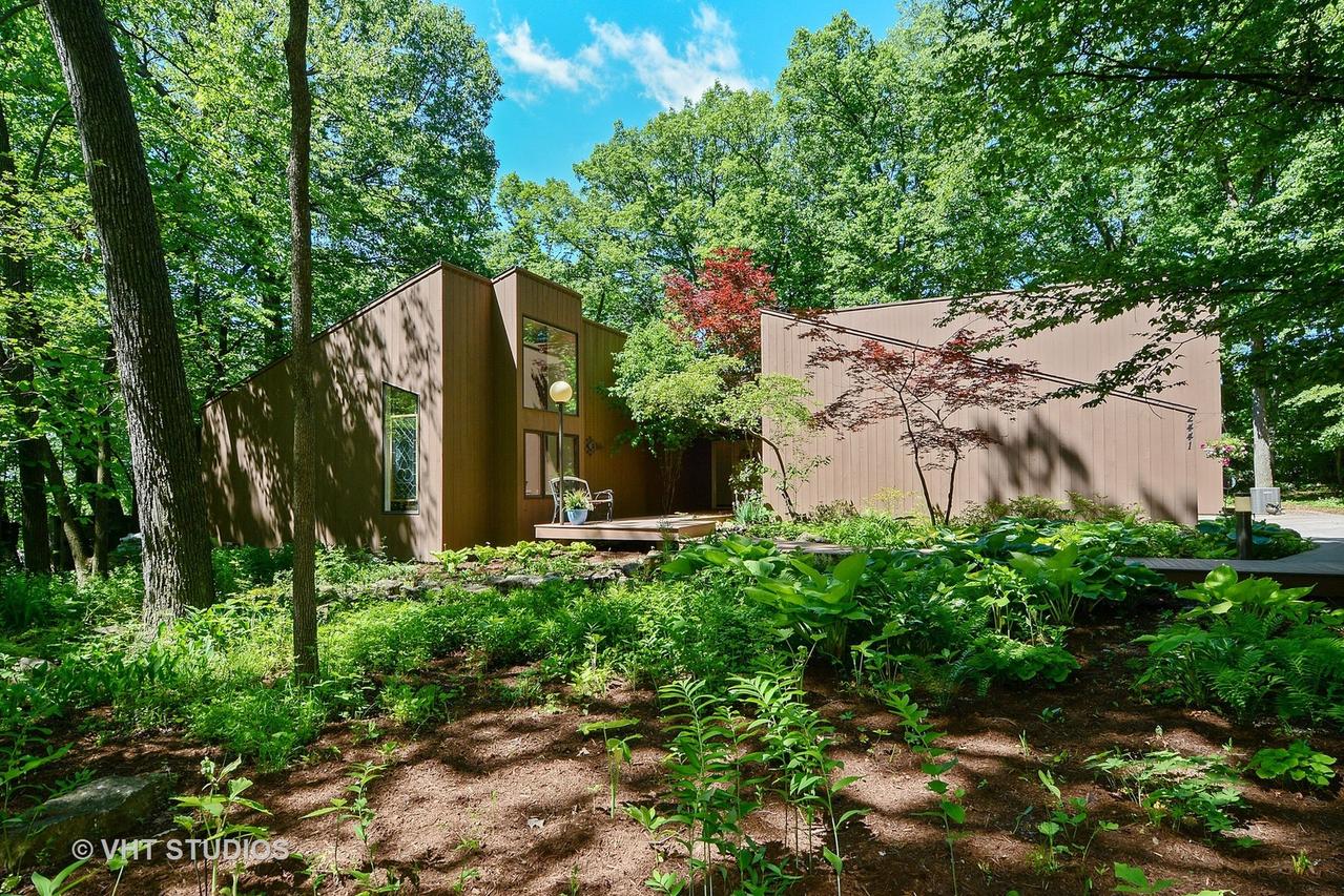2441 Trillium Ln., Naperville, IL 60565