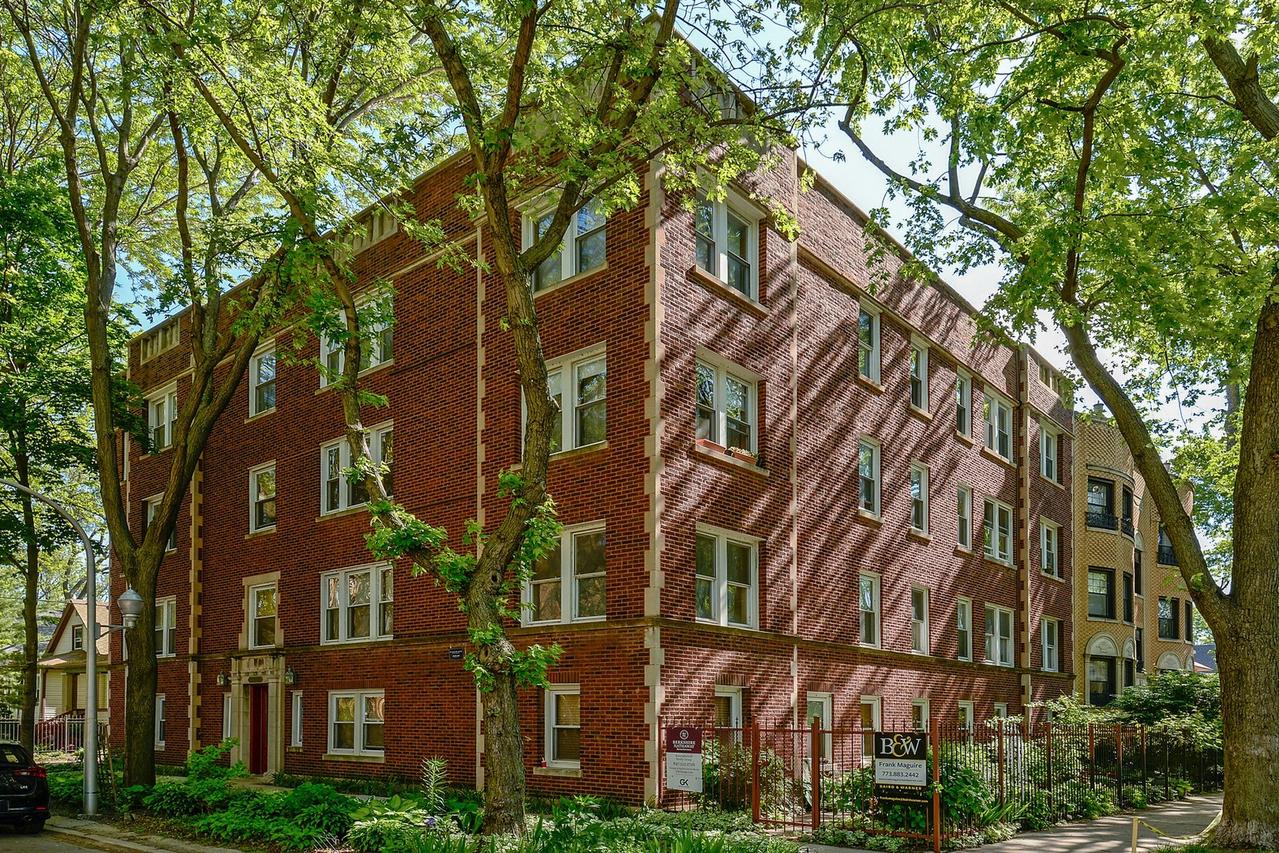 7303 N Wolcott Ave. #3, Chicago, IL 60626
