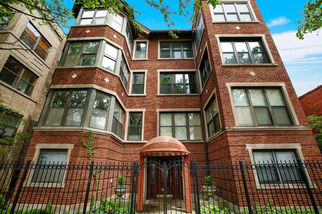 5049 N Sheridan Rd. #3N, Chicago, IL 60640