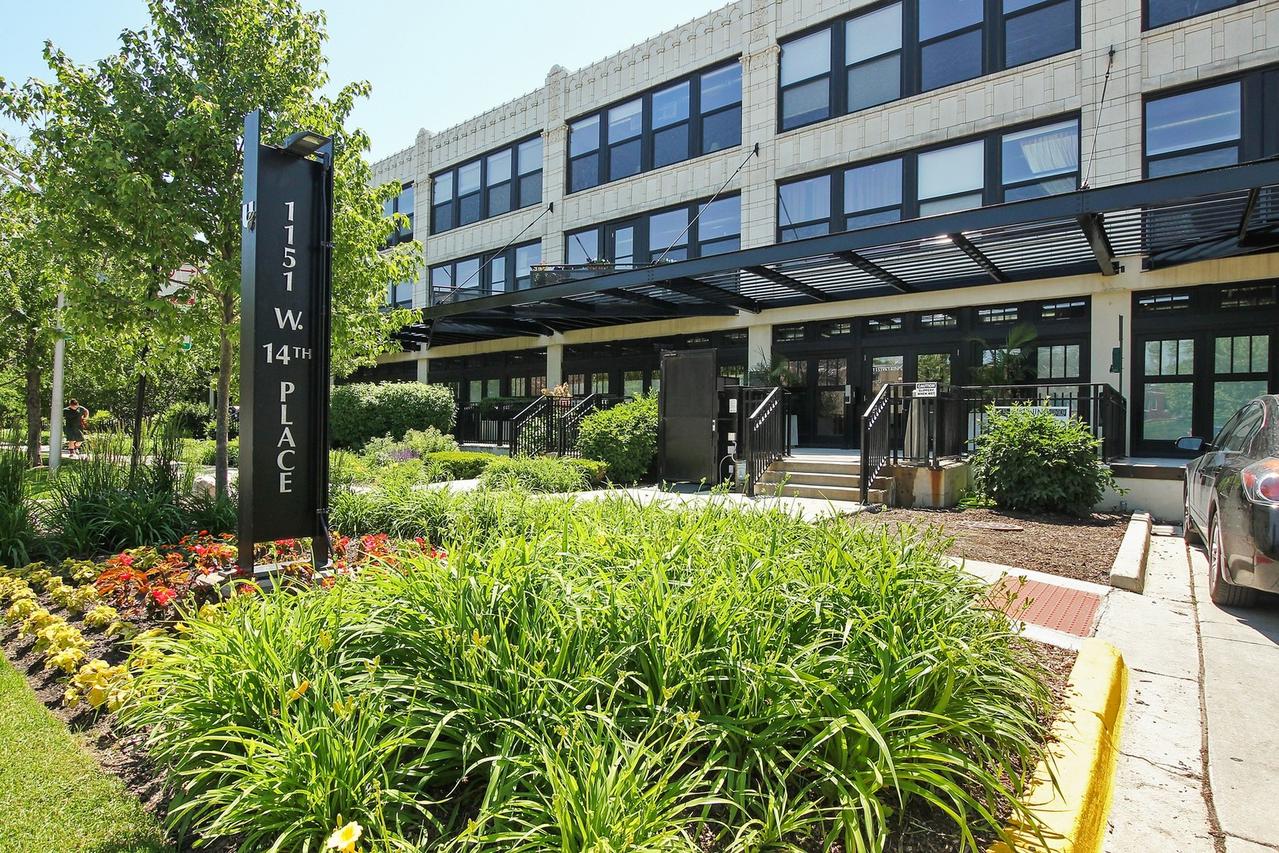 1151 W 14th Pl. #105, Chicago, IL 60608