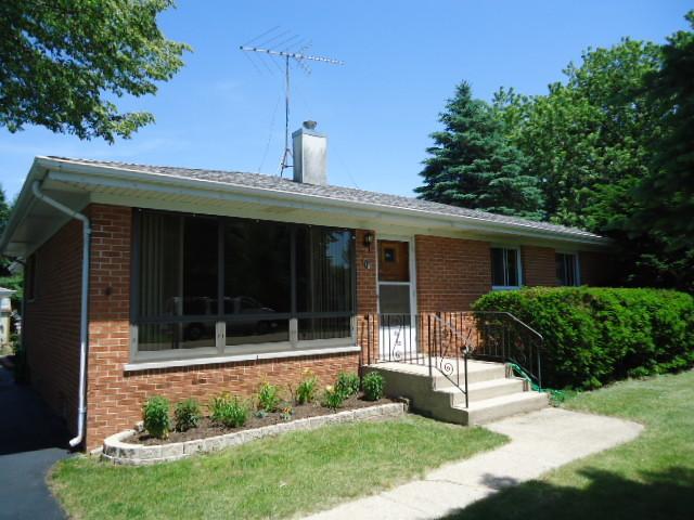 718 W Wood St., Mchenry, IL 60051