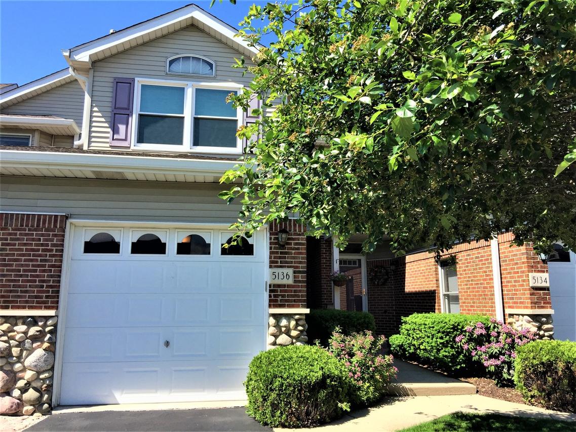 5136 Tomcin Tr., Oak Lawn, IL 60453