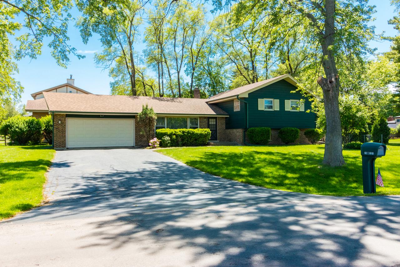 21W131 Par Ln., Itasca, IL 60143