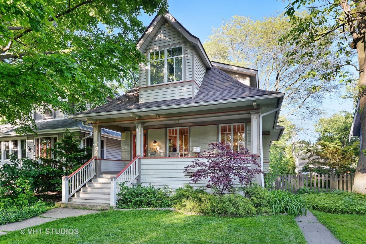 2321 Grey Ave., Evanston, IL 60201