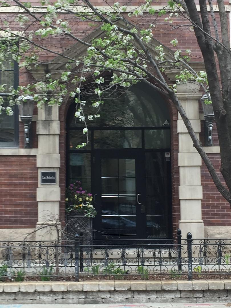 18 E Division St. #1, Chicago, IL 60610