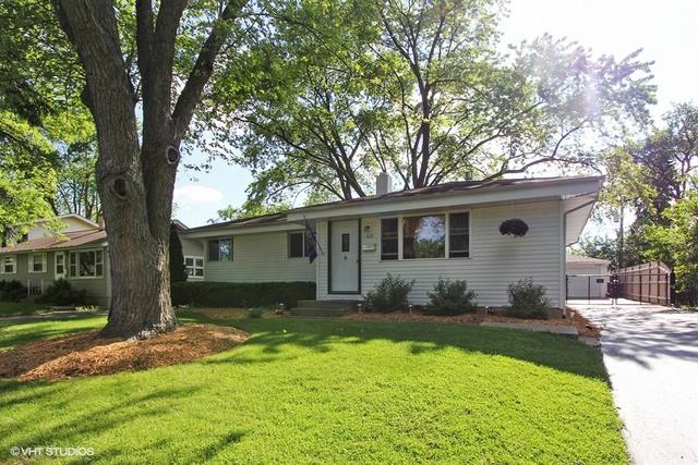 635 Pierce Ct., Grayslake, IL 60030