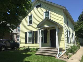 215 N River Rd., North Aurora, IL 60542
