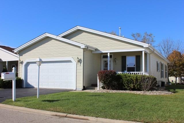 28 Rocking Horse Ln., Grayslake, IL 60030