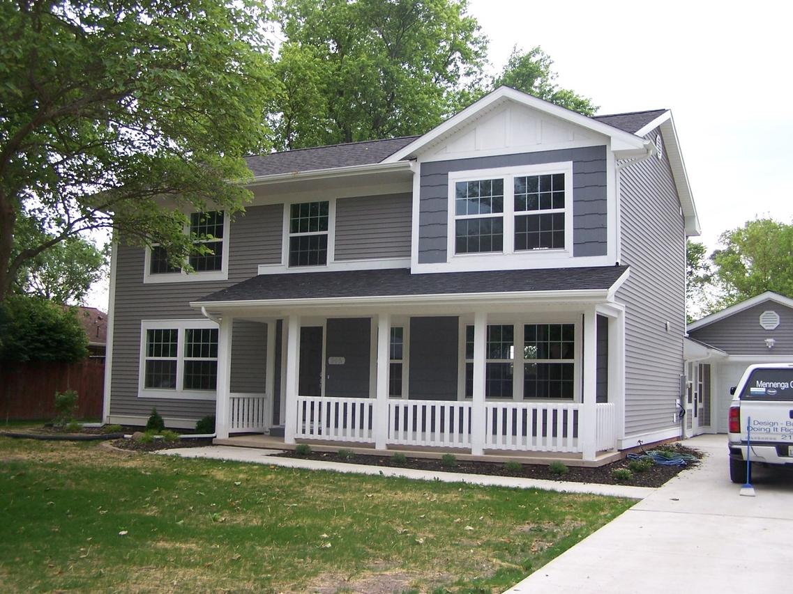 205 Lakeview Dr., Catlin, IL 61817