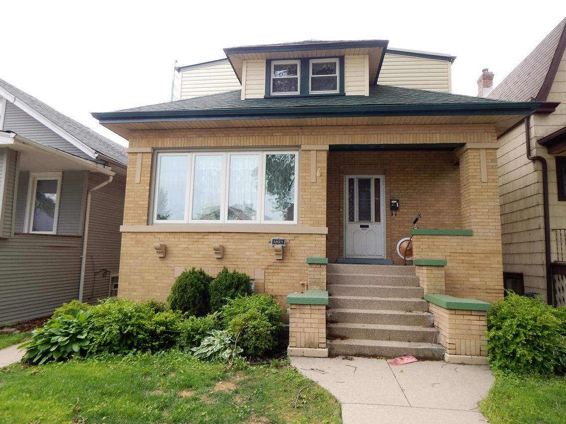 5821 W Warwick Ave., Chicago, IL 60634