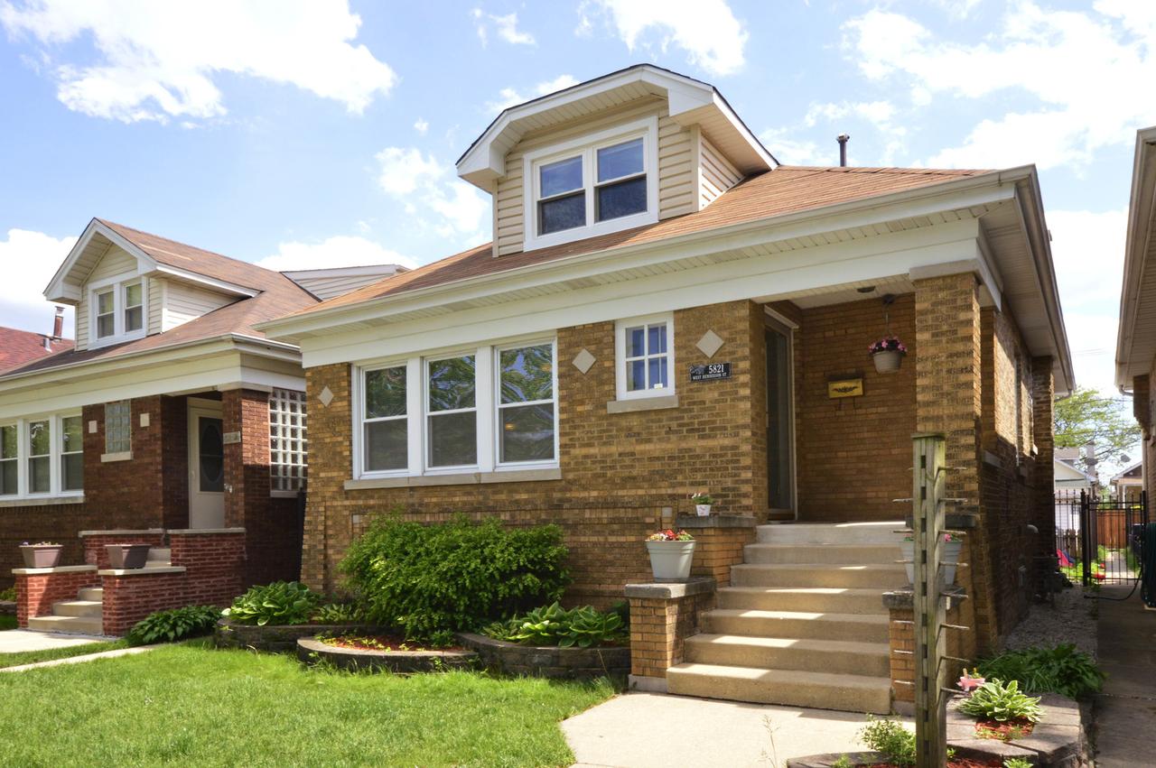 5821 W Henderson St., Chicago, IL 60634