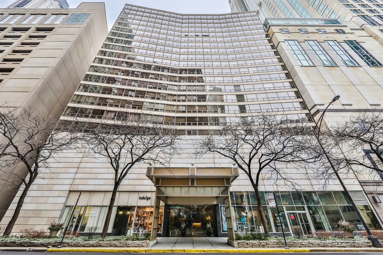 110 E Delaware Pl. #1003, Chicago, IL 60611