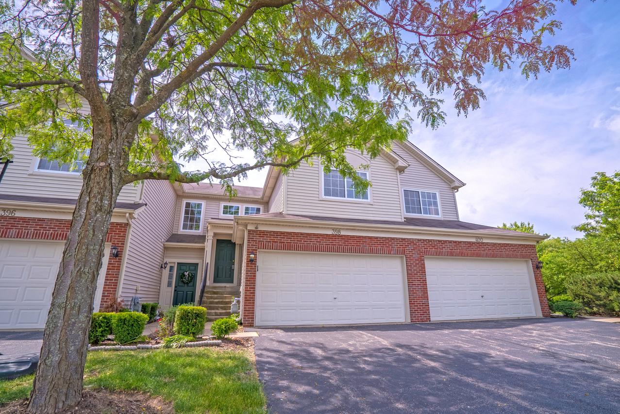 398 Abington Woods Dr., Aurora, IL 60502