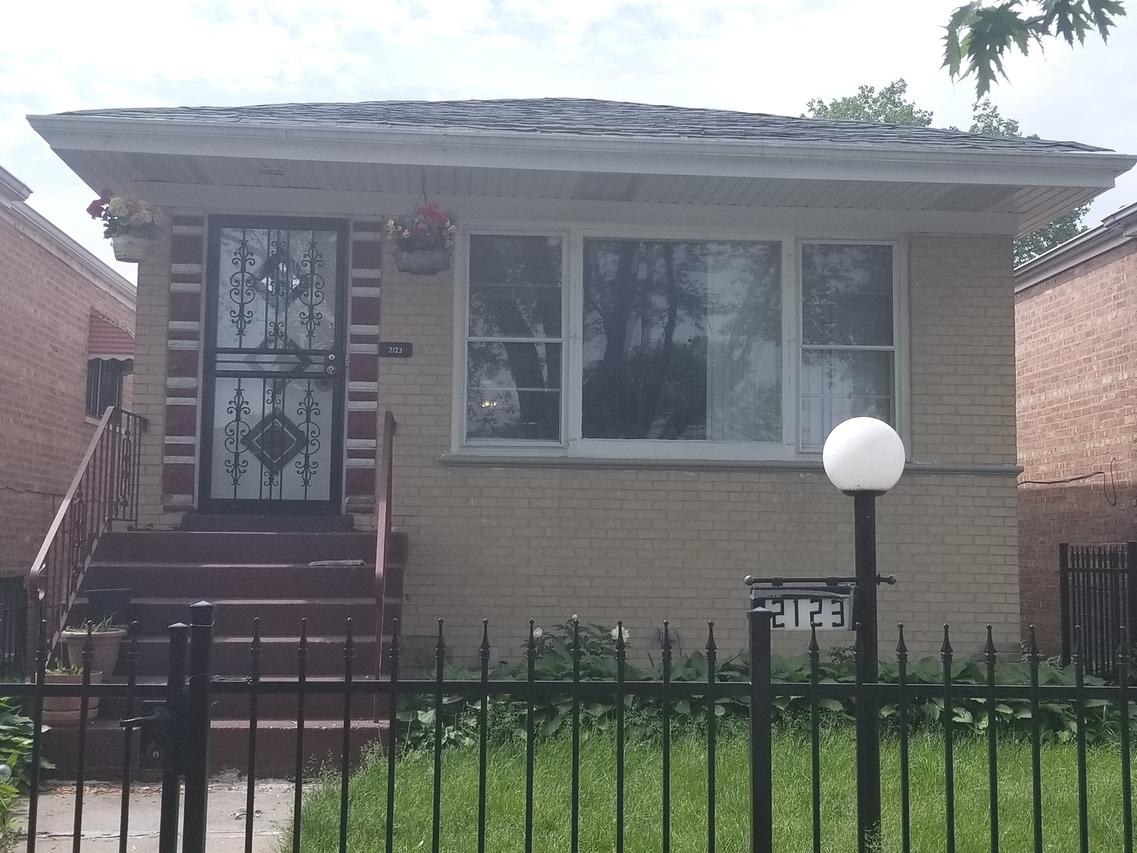 2123 W 72nd Pl., Chicago, IL 60636