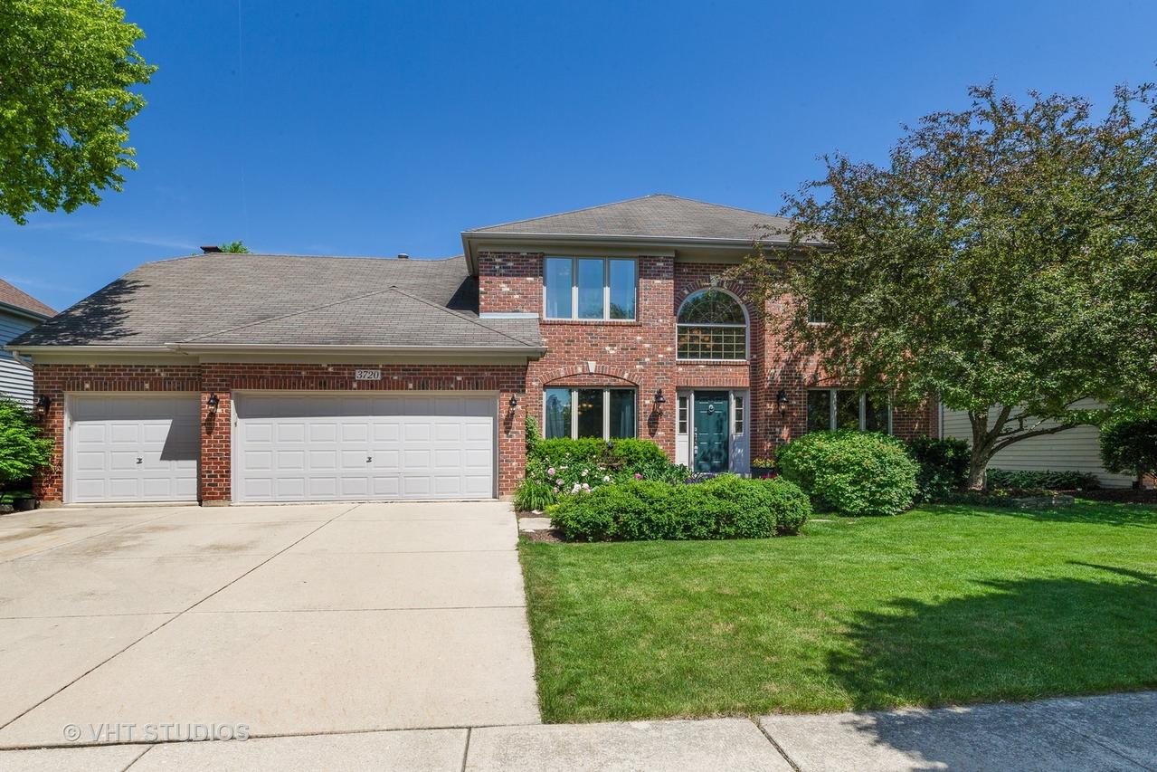 3720 Caine Dr., Naperville, IL 60564