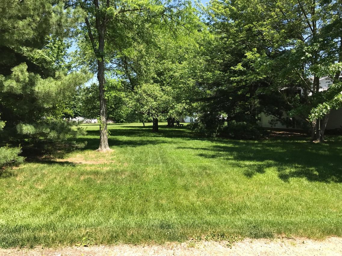 203 Winesap St., Poplar Grove, IL 61065