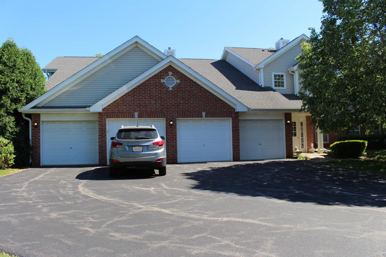 1405 W Crane St. #3, Arlington Heights, IL 60004