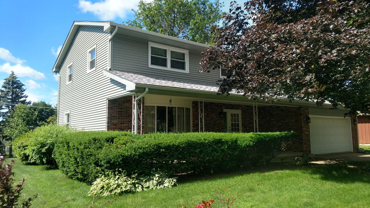 104 Mattek Ave., Dekalb, IL 60115