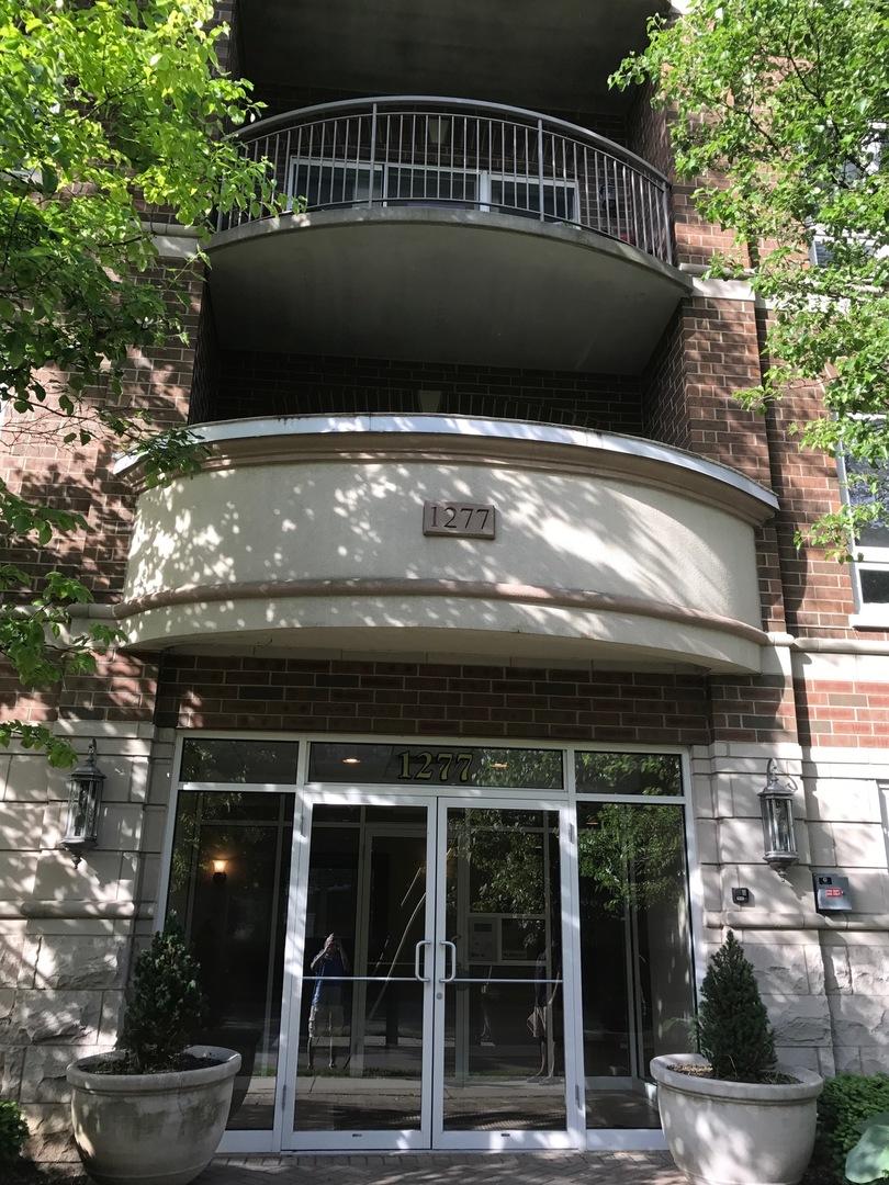 1277 E Thacker St. #501, Des Plaines, IL 60016