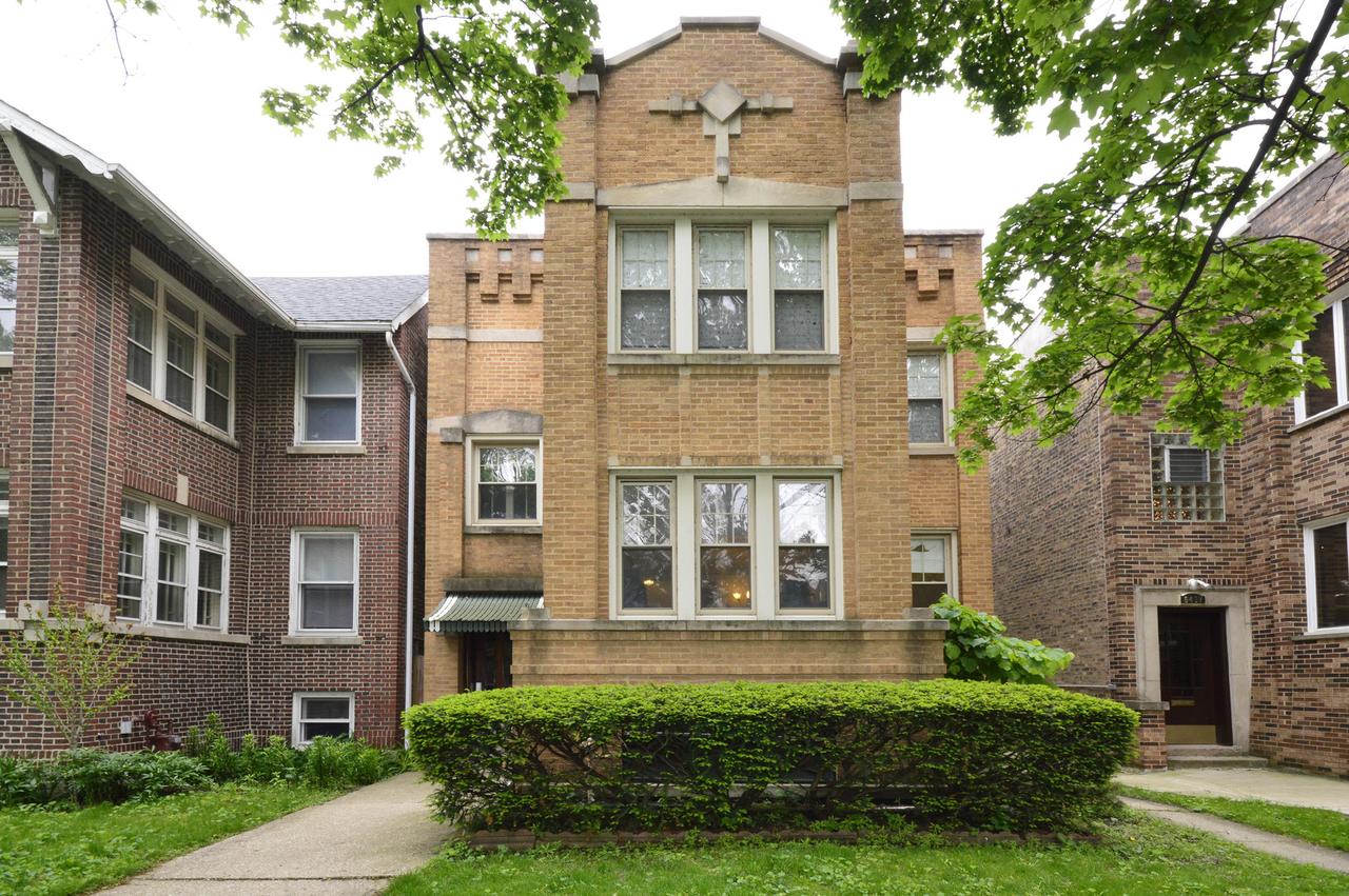 6439 N Glenwood Ave., Chicago, IL 60626