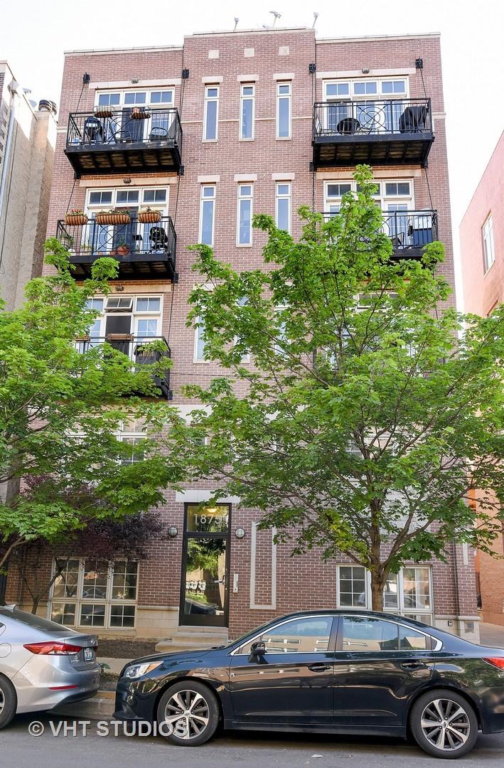 1875 N Winnebago Ave. #6, Chicago, IL 60647