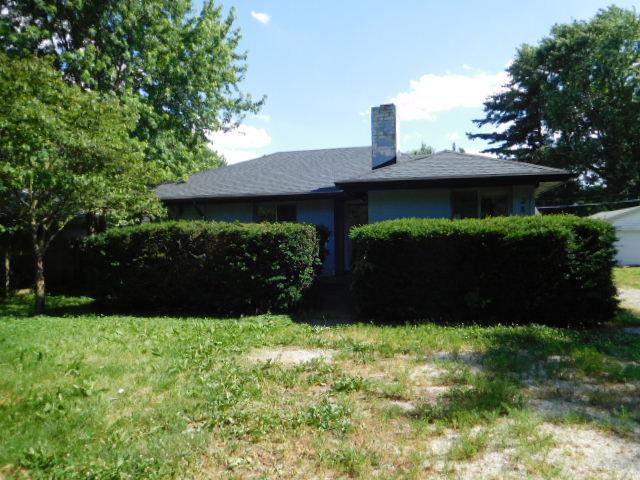 2811 W John St., Champaign, IL 61821