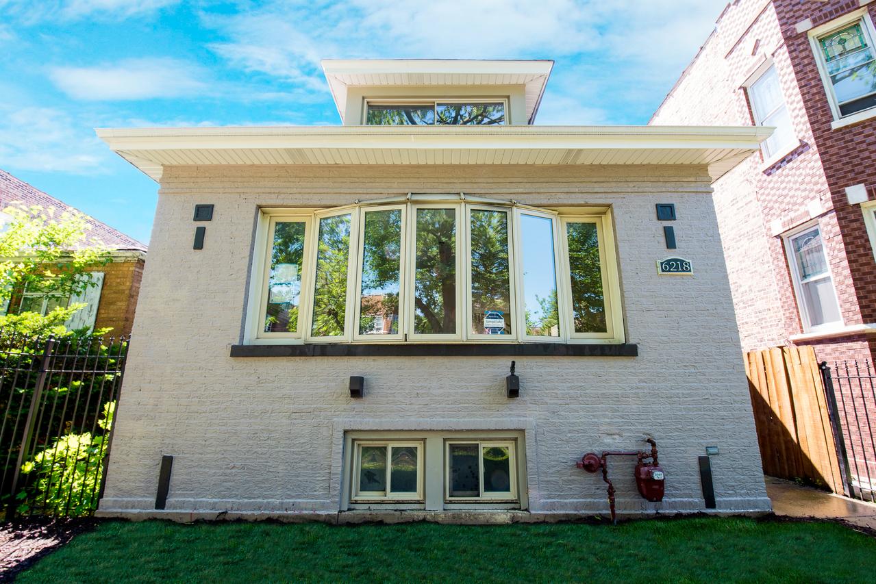 6218 S Troy St., Chicago, IL 60629