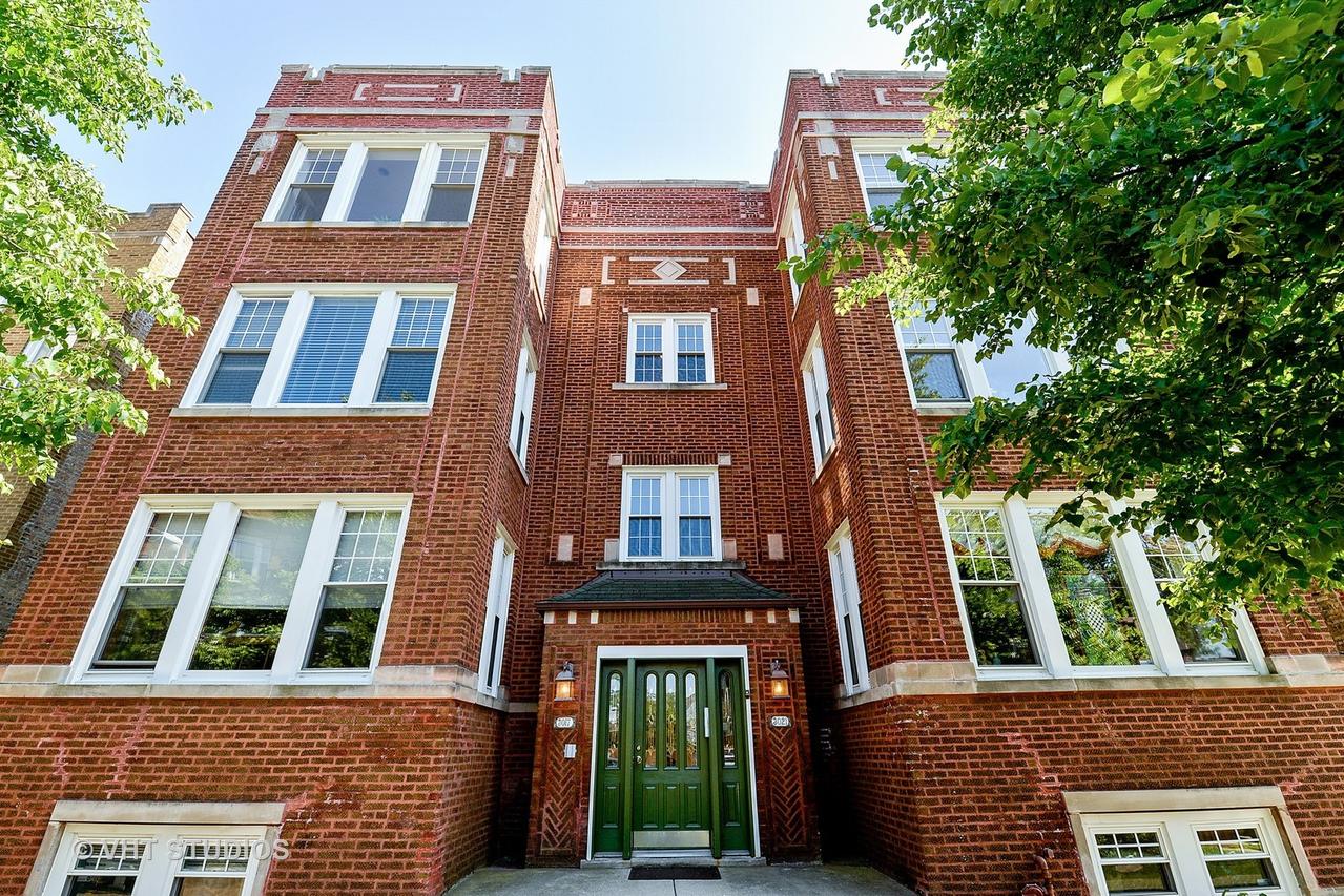 3017 W Leland Ave. #3E, Chicago, IL 60625