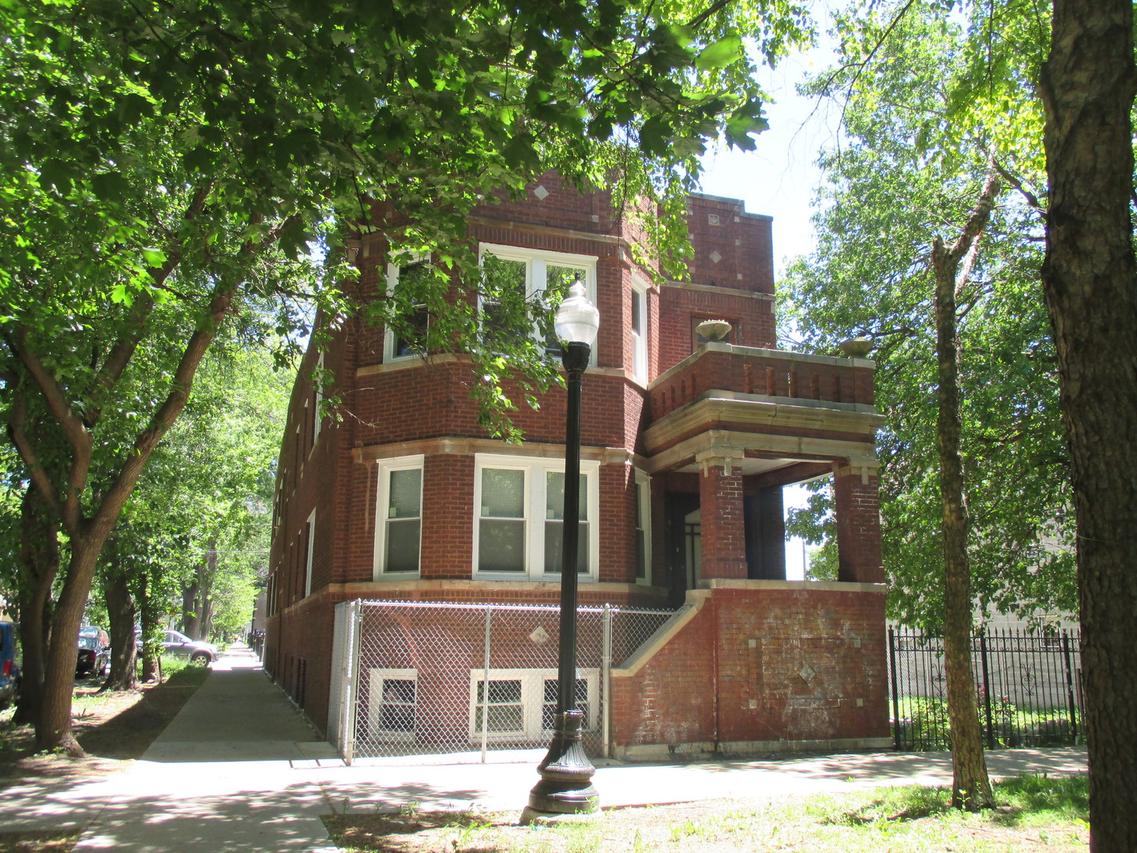 2301 S Marshall Blvd., Chicago, IL 60623