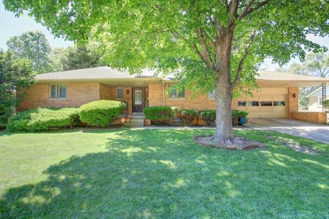 1219 Julie Dr., Champaign, IL 61821