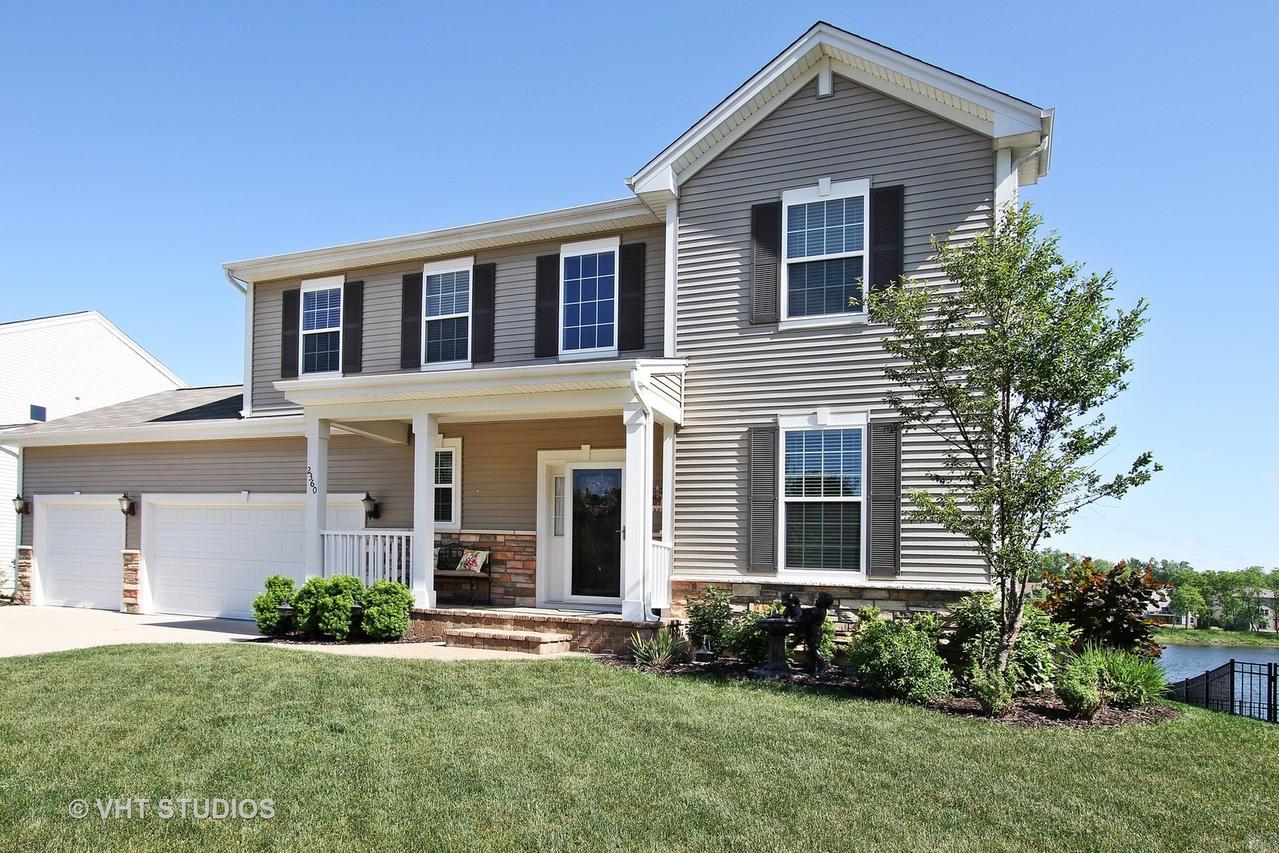 2360 Egret Ct., Lindenhurst, IL 60046