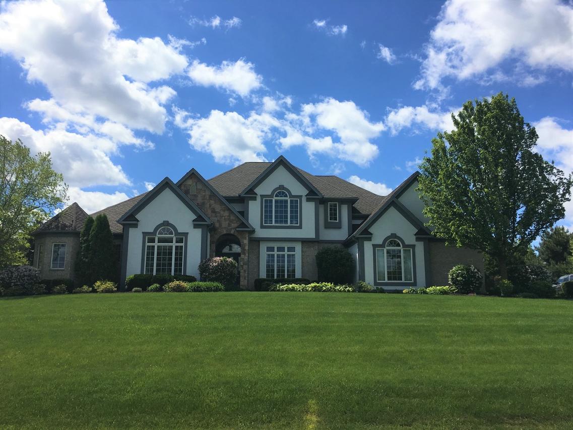 596 Birch Hollow Dr., Antioch, IL 60002
