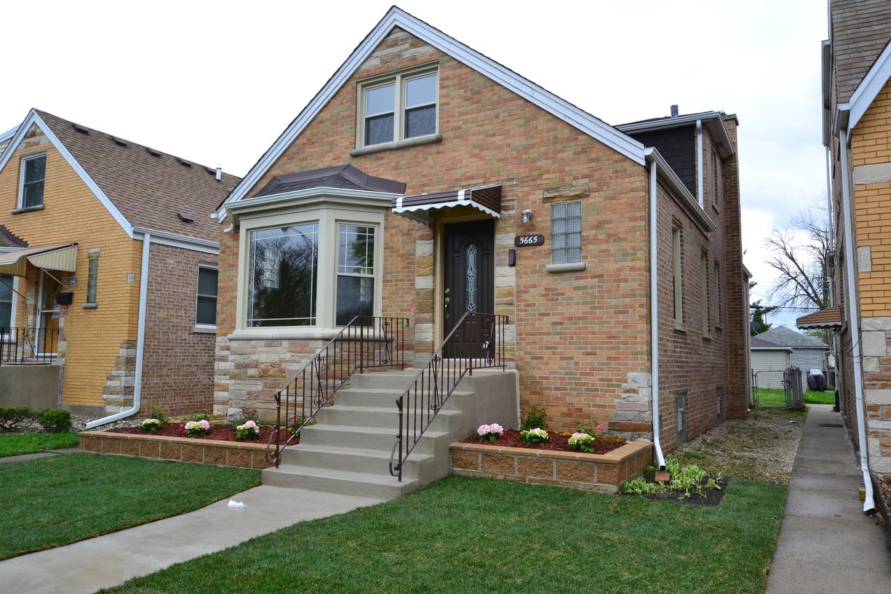 5665 W Goodman St., Chicago, IL 60630