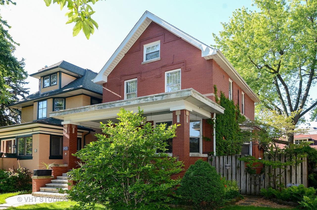 2853 W Wilson Ave., Chicago, IL 60625