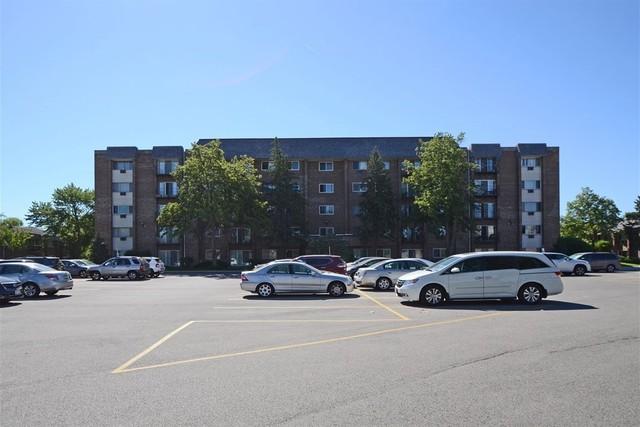10353 Dearlove Rd. #3C, Glenview, IL 60025
