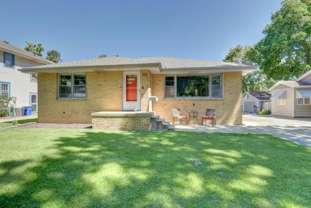 1114 W Washington St., Champaign, IL 61821