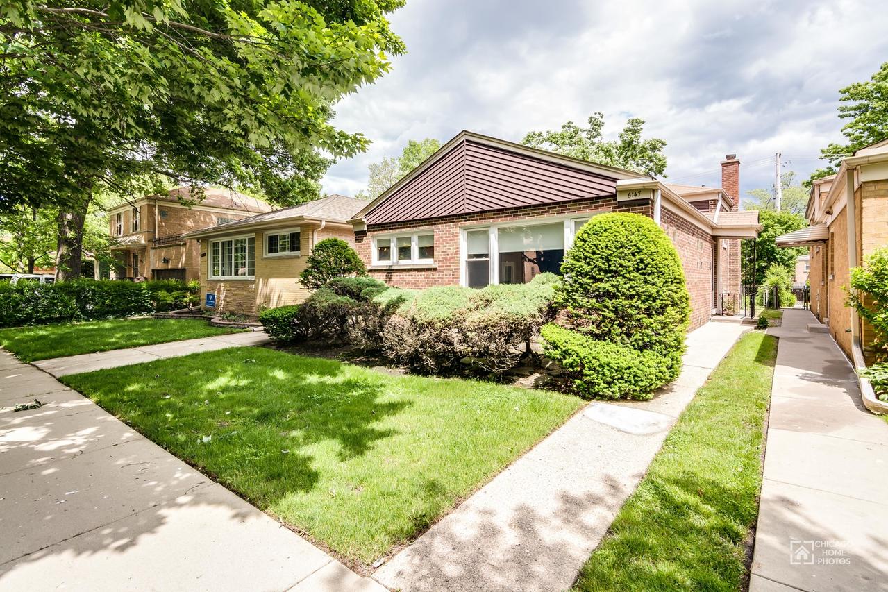 6147 N Springfield Ave., Chicago, IL 60659