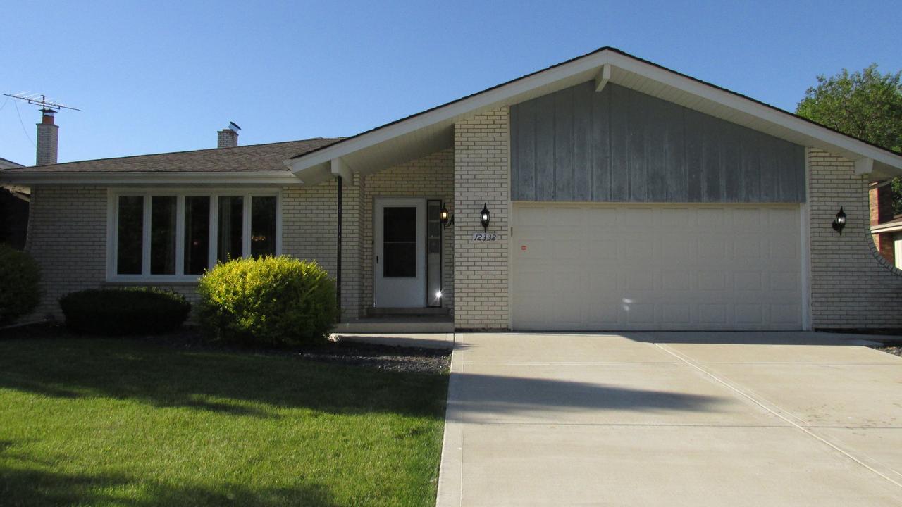 12332 Partridge Ln., Orland Park, IL 60467