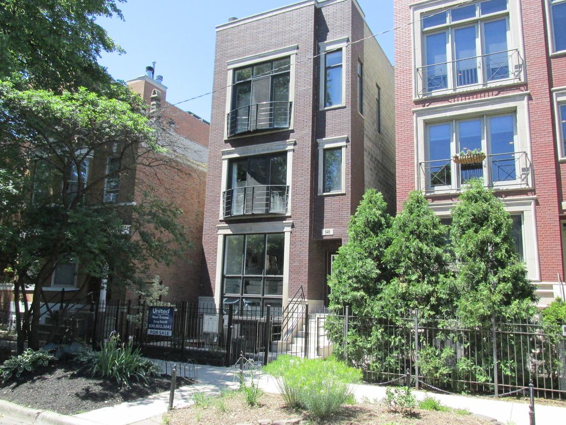 946 N Winchester Ave. #1, Chicago, IL 60622
