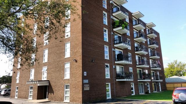 7229 W Higgins Ave. #305, Chicago, IL 60656