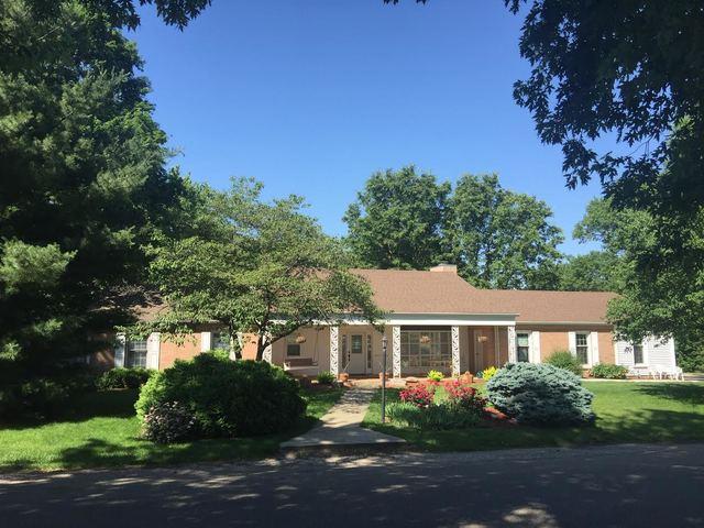 305 Lone Beech Rd., Monticello, IL 61856