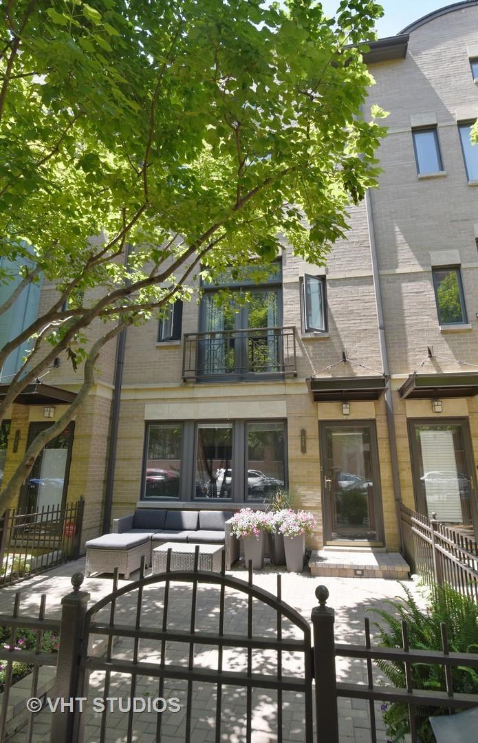 26 S Throop St., Chicago, IL 60607