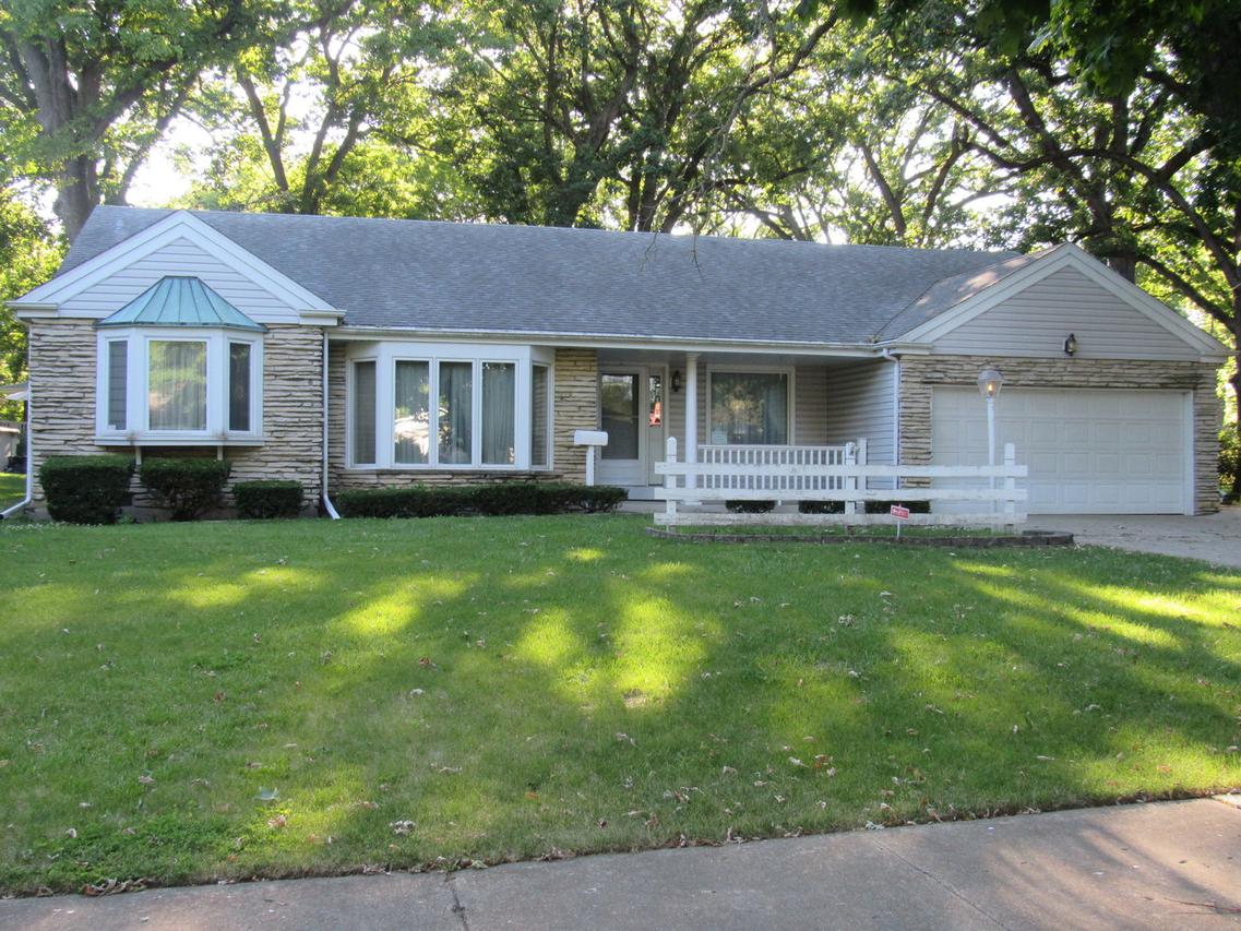 327 Oneill St., Joliet, IL 60436
